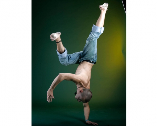 Creation of gravity off_4ad586340b39d: Step 1